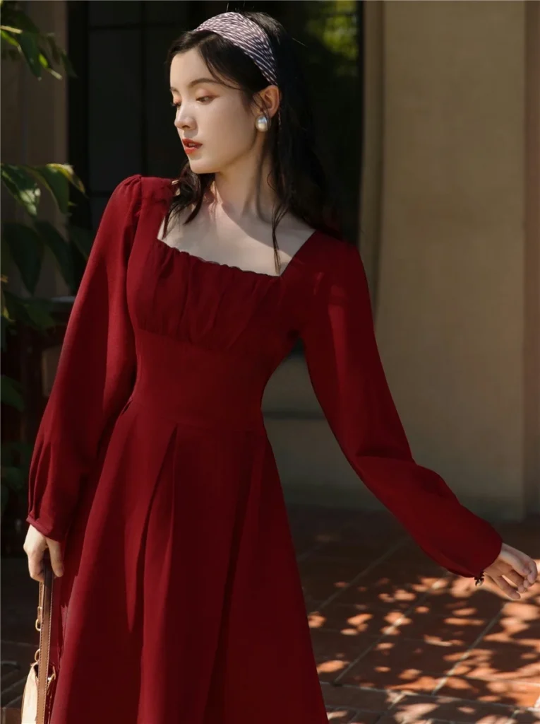robe rouge chic